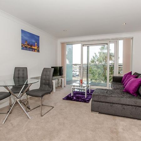 ✪ Ideal Ipswich ✪ Serviced Quays Apartment - 2 Bed Perfect For Felixstowe Port/A12/Science Park/Business Park ✪ Іпсвіч Екстер'єр фото